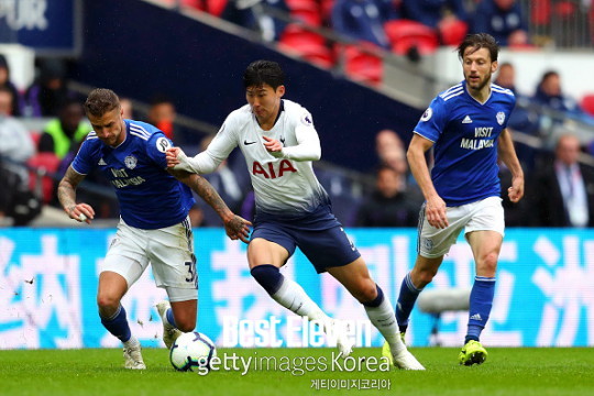 토트넘, 알크마르에 0-1 패배…손흥민 무효한 세 차례 슈팅