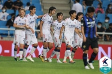 [b11 현장] 창 없어 고민하던 수원FC, 김현 동점골로 인천과 1-1 무승부