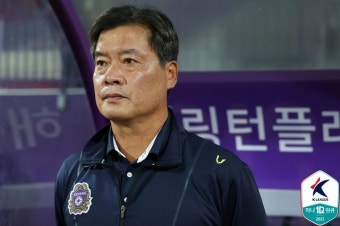 [b11 현장] 2위로 올라선 안양… 이우형 감독, 