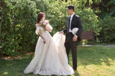 [공식 발표] 대구 GK 고라니 최영은, 7년 열애 끝 결혼에 골인... 상대는 미모의 재원