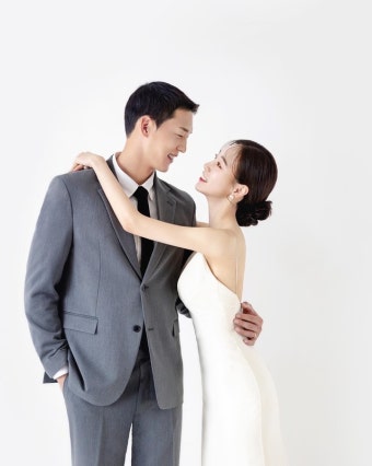포항 스틸러스 GK 황인재, 10일 전주서 이채연 양과 결혼