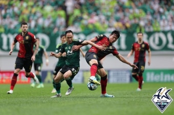 [b11 현장] '전북 잡는 미친개' 박동진 동점골 → 서울, 전북전 1-1 무승부로 승점 추가… 37,008명 운집한 '어린이날 상암벌'