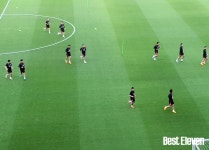 [b11 현장] 1번! 6번! 번호가 불릴 때마다 짝지어 달린 클린스만호, 이유는?