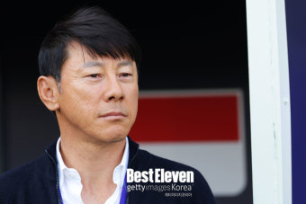 [카타르 아시안컵] 인도네시아 16강 이끈 신태용 감독의 재계약 여부에 조건 하나 더 붙인 인니 회장, 