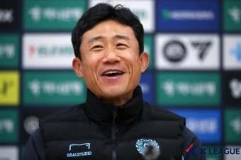 [b11 현장] '딸깍 축구 돌풍' 일으켰던 최원권 감독, 