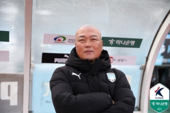 [b11 현장] 천안, 골 침묵에 PK 실축까지...김태완 감독 