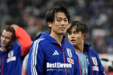 "널 좋아해" 끔찍한 고백… 스토킹에 시달린 日 미드필더 나카무라, 용의자는 40세 연상 기자 사칭 여성