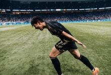 멀티골에 또 예술 프리킥… 알고도 못 막는 손흥민의 필살기, LAFC는 승부차기 끝 석패