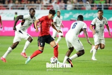 [B11 현장] '모레노 체제' 첫 선 보인 한국, 골문 열지 못한 채 에콰도르와 0-0 접전 중 (전반 종료)