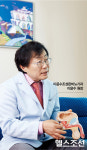 케겔운동으로 꾸준히 조여야 새지 않아요[이윤수조성완비뇨기과 이윤수 원장]