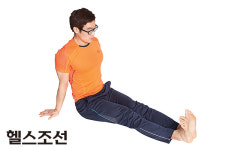 관절 스트레칭(5) 운동 부상 예방하려면 발목 스트레칭부터