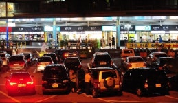 졸음쉼터 70여 곳 확대... 운전 중 잠 깨는 방법은?