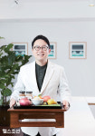 ‘식품을 처방하는 의사’ 플레이트의원 이기호 원장 “식품이 약… 식단, 조리법까지 알려드려요”