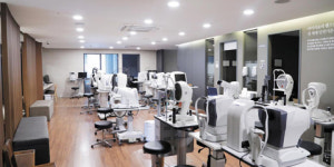 시력교정술 전문… 빅데이터·AI 결합 검사로 1대1 맞춤형 수술