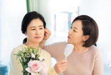 나이들수록 줄어드는 콜라겐, 꾸준히 채워야 피부 쫀쫀