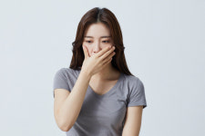 딸꾹질 멈추는 과학적인 방법
