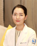 [의학칼럼] 방학 막바지, 대학생이 선호하는 시력교정술은?