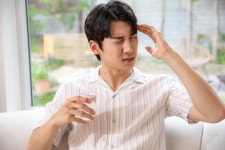 여름철 심해진 두통, 에어컨 탓? 사실은…