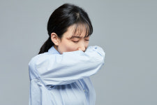 기침 오래 가는 사람, 감기 아닌 ‘이 질환’일 수도