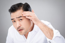 미용 시술, 40·50 남성에게도 인기… 주의사항은?