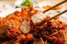 매콤 쫄깃한 아귀찜, 지금 먹으면 더 좋은 이유