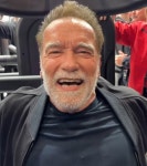 아놀드 슈워제네거, ‘이 질환’ 때문에 심장에 기계 이식… 사연 들어보니