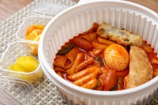 ‘배달 떡볶이’ 당기는 밤… ‘이걸로’ 주문해봐요