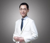 [의학칼럼] 백내장 수술 후 발생한 후발성 백내장… 안과 검진으로 정확한 원인 파악해야