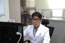 줌바에 빠진 순환기내과 교수… “스트레스 날리고 활력 불어넣고”
