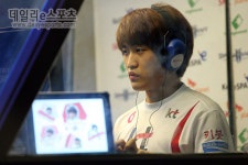 [SK플래닛] KT 이영호, 메카닉 조이기로 장윤철 압살!