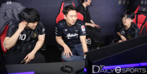 [포토] 다크호스 출현에 디펜딩 챔프도 관심