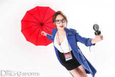 [추석 특집 화보] 겜찢녀 신예지, 기상캐스터 잔나로 완벽 변신