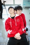 [포토] 도란 무릎 위 쵸비 정지훈 편안하다~