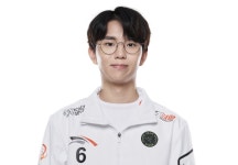 모건 박기태 LCK는 LPL보다 경기 설계가 더 꼼꼼하다