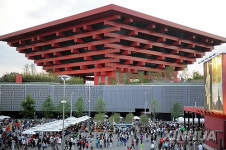 WORLD EXPO-SHANGHAI-DAILY VISITORS-RECORD HIGH (CN)