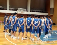 다양한 실험한 삼성, 일본 아이싱에 15점 차이 패배!