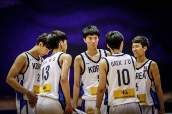 [U18] '현중-무빈 51점 합작' U18 男대표팀, 대만 꺾고 조 1위로 8강 직행