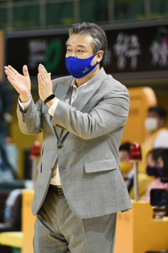 삼성생명 임근배 감독 “윤예빈 발목 상태, 체크해보겠다”