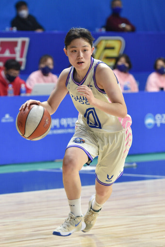 U19 여자농구 대표팀, 12인 명단 확정...문지영, 조수아 포함