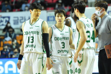[BK 리뷰] 'KCC 격파' DB, 리그 공동 선두 등극