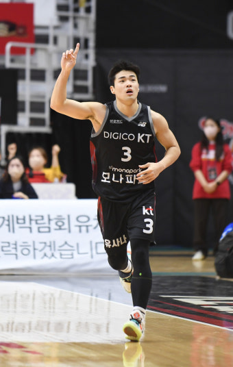 [BK 리뷰] 'KT의 주전 포인트가드는 나' 정성우 부활한 KT, 한국가스공사 꺾고 공동 6위 등극 … 한국가스공사는 4연패