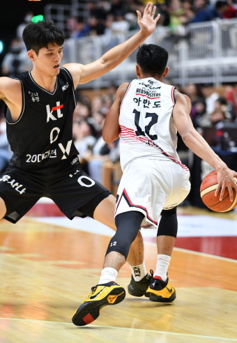 [BK 리뷰] ‘아반도의 탄력쇼’ 정관장, KT 꺾고 시즌 첫 승 신고...KT 2연패