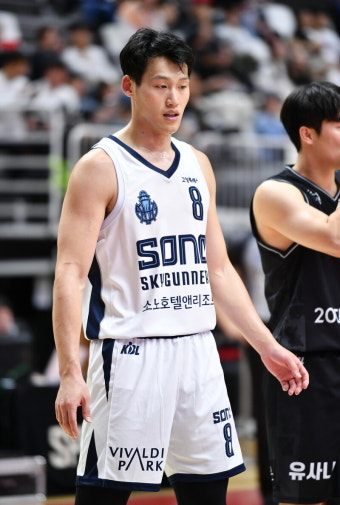 한계 뚜렷한 소노 스몰 라인업, 타개할 방법 있을까?