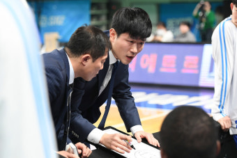 [경기 후] 조동현 현대모비스 감독, “프림, 팀에 일원으로 노력하고 있다” … 강혁 한국가스공사 감독대행, “벨란겔, 김낙현 모두 체크해야 한다”