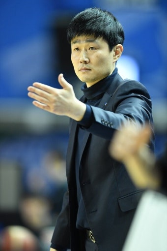 [경기 후] 강혁 한국가스공사 감독, “시작부터 집중력을 보여줬다” … 김효범 삼성 감독대행, “선수들이 끝까지 따라가줬다”