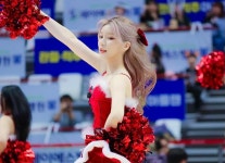 [바코 인사이드] 소닉걸스의 신인 치어리더 윤지나에게 치어리딩이란?