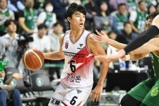 [BK 리뷰] ‘집중력 우위’ 정관장, DB 제압 … 62일 만에 연승