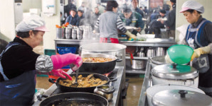 건설인부 250명이면 20개월에 2억 벌어 … 브로커 개입 땐 소개료 억대