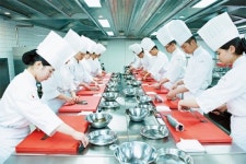 이웃 위한 사회적기업이라도 수익 있어야 지속 가능