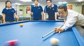 건달들 오락? 남녀노소 스포츠! … 당구가 반듯해졌다